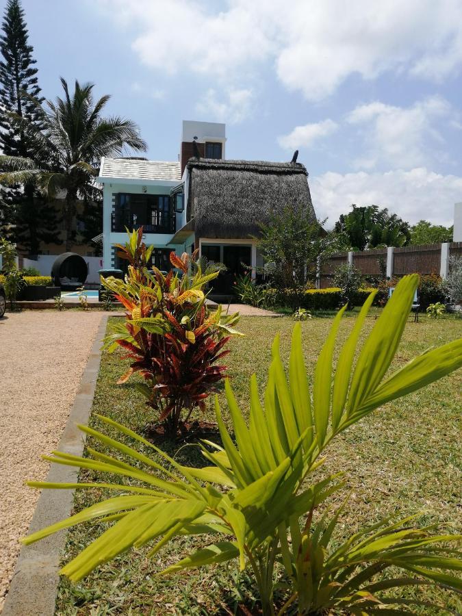 Villa Kayana Flic en Flac Экстерьер фото